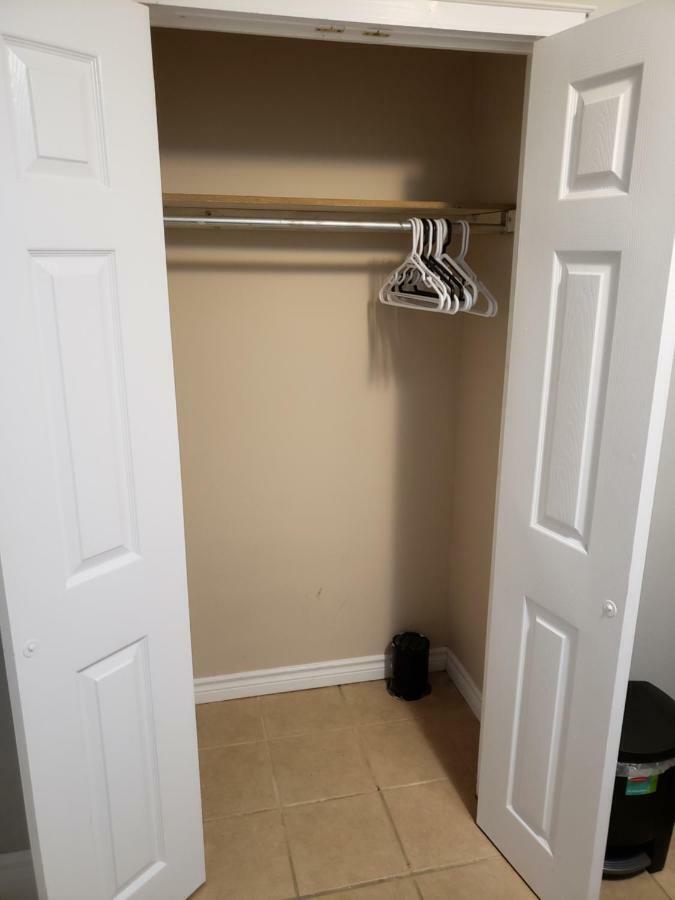 Private Room In Downtown ハリファックス エクステリア 写真