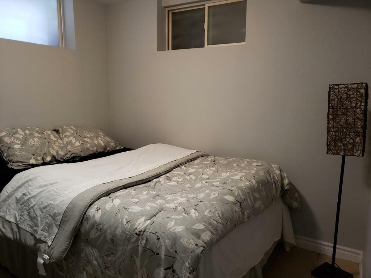 Private Room In Downtown ハリファックス エクステリア 写真